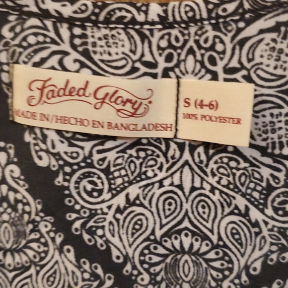 Tank top - Picture 3 of 4